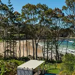 Denhams Beach Side Holiday Apartment