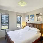Spacious 3-Bed Home With Bayviews From Balcony