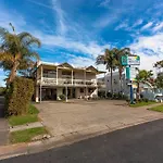 Bay Executive Motel