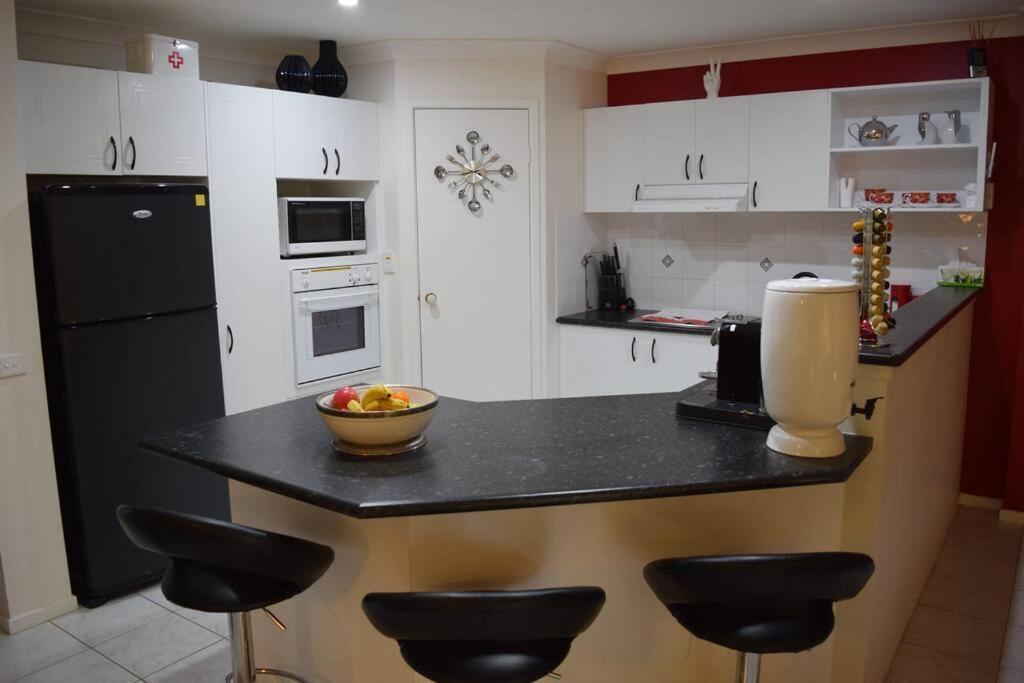 Lilli Pilli Sublime At The - Family & Dog Friendly Holiday home *