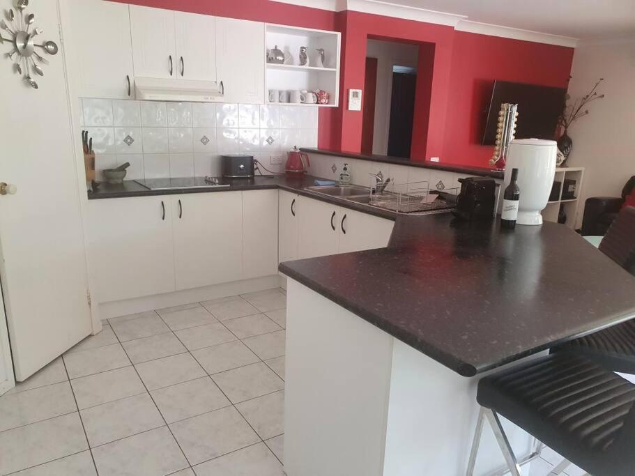 Holiday home Lilli Pilli Sublime At The - Family & Dog Friendly *