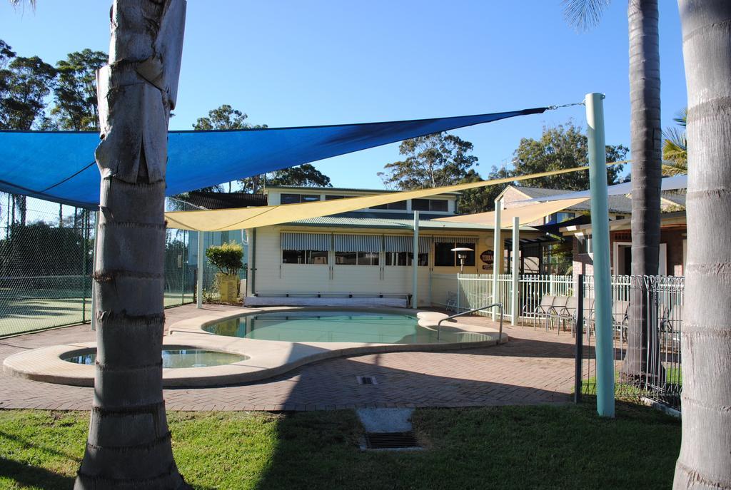 Pleasurelea Tourist And Caravan Park Holiday park 4*