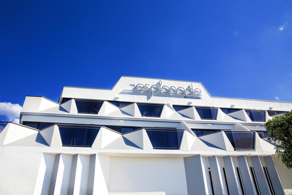 The Esplanade Motel 4*