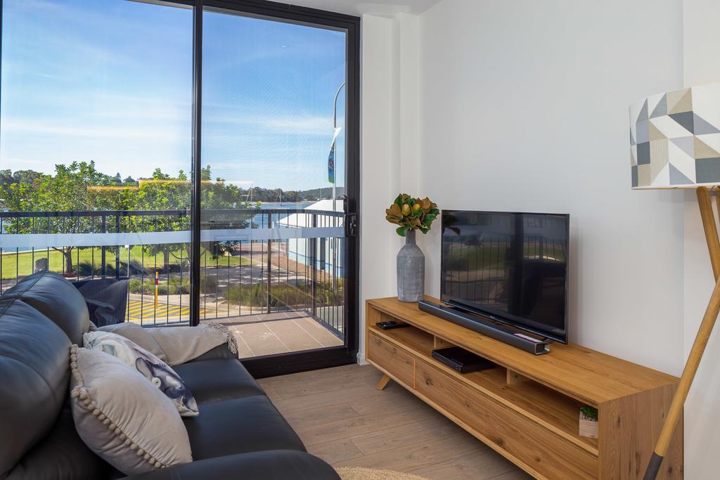 Apartment Bridge View