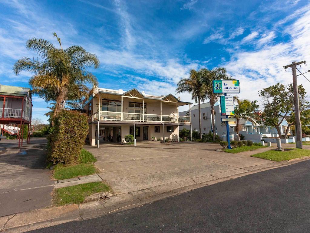 Bay Executive Motel 3*