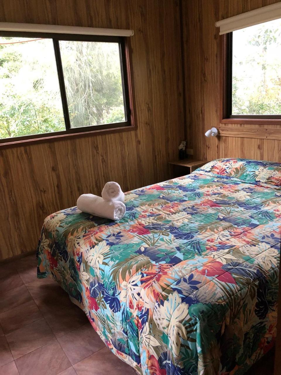 Pleasurelea Tourist And Caravan Park 4*