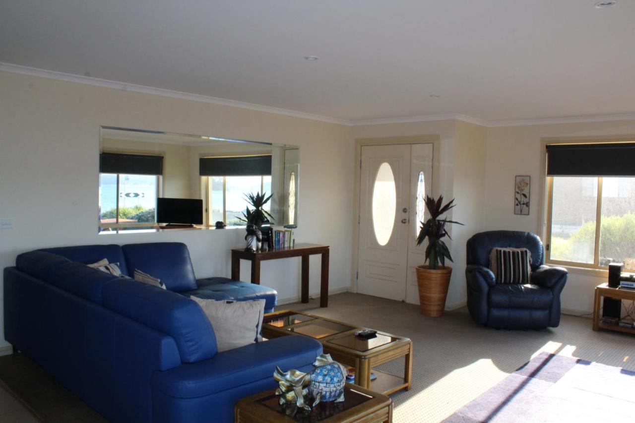 On Casey's Batemans Bay